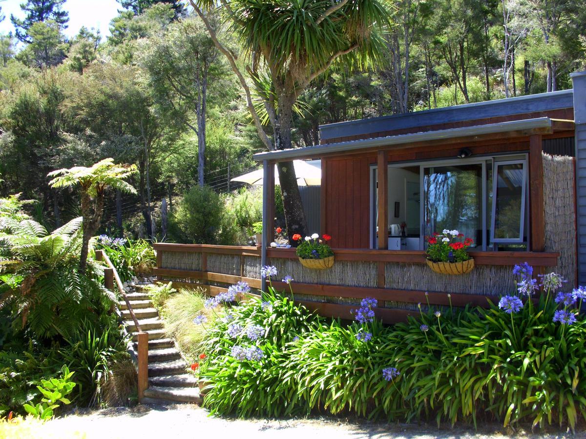 Cabbage Tree Chalet Parapara الغرفة الصورة